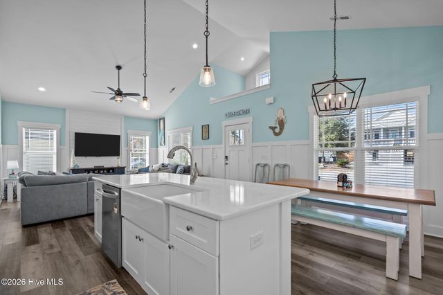 134 NE 5th Street, Oak Island, NC 28465