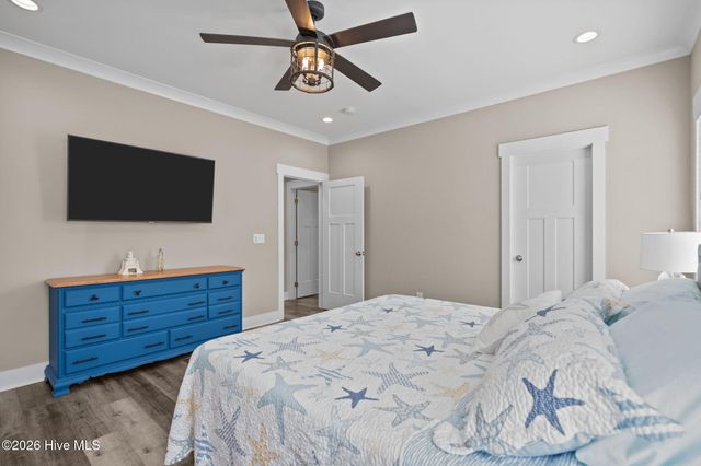 134 NE 5th Street, Oak Island, NC 28465