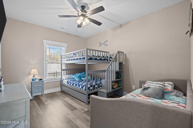 134 NE 5th Street, Oak Island, NC 28465