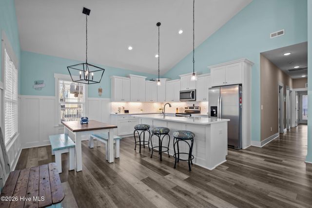 134 NE 5th Street, Oak Island, NC 28465