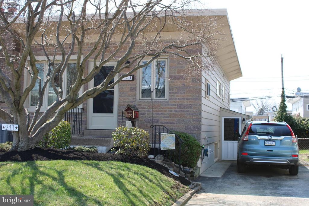 241 ACRES DRIVE, Ridley Park, PA 19078