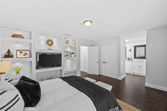 301 Harbor Woods Place, Newport Beach, CA 92660