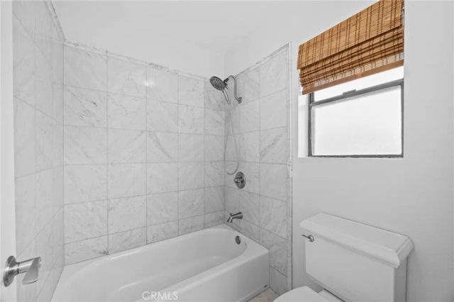 301 Harbor Woods Place, Newport Beach, CA 92660