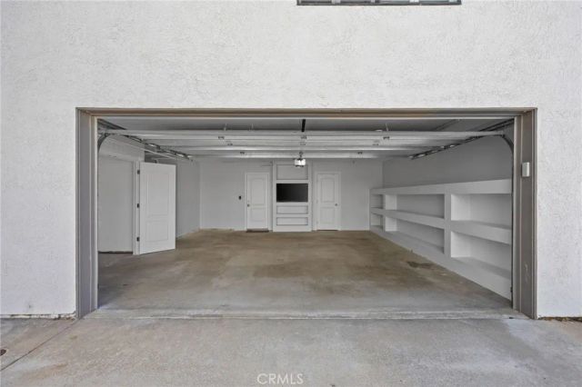 301 Harbor Woods Place, Newport Beach, CA 92660