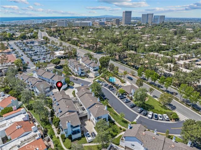 301 Harbor Woods Place, Newport Beach, CA 92660