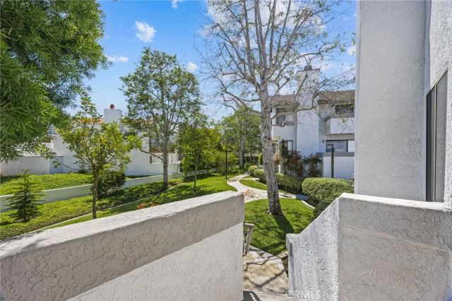 301 Harbor Woods Place, Newport Beach, CA 92660