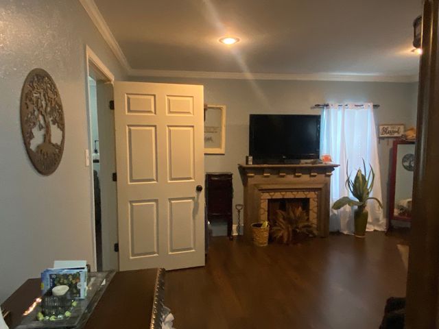 901 W Wrights Avenue, Comanche, TX 76442