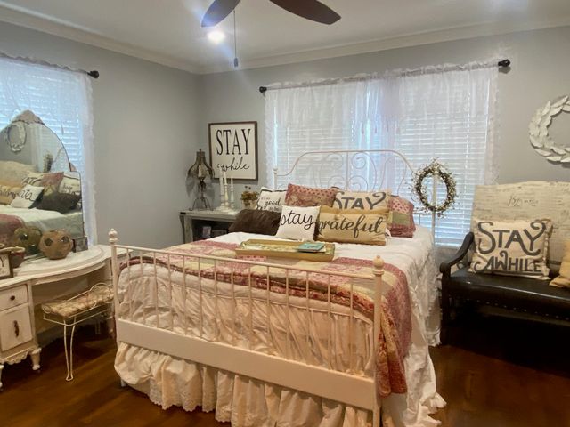 901 W Wrights Avenue, Comanche, TX 76442