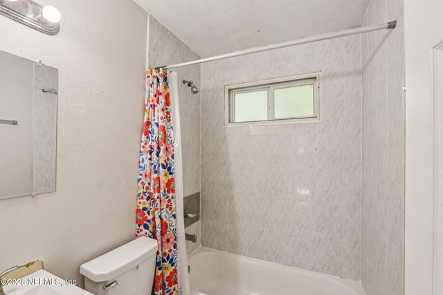 4805 PORTSMOUTH Avenue, Jacksonville, FL 32208