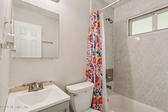 4805 PORTSMOUTH Avenue, Jacksonville, FL 32208