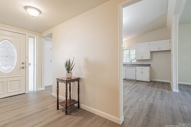 119 Rolling Green, San Antonio, TX 78228