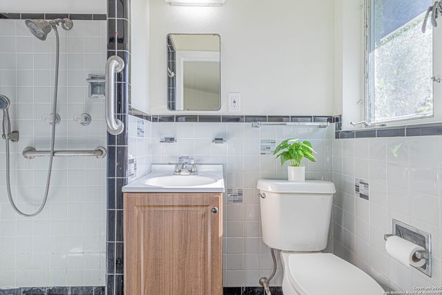 119 Rolling Green, San Antonio, TX 78228