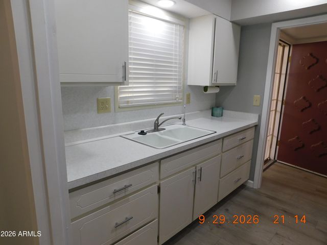 13702 N 98TH Avenue B, Sun City, AZ 85351