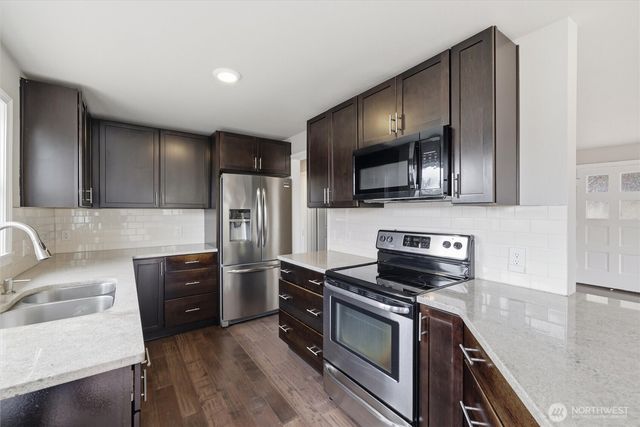 2819 N Mullen Street, Tacoma, WA 98407
