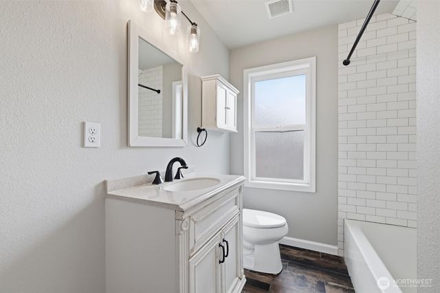 2819 N Mullen Street, Tacoma, WA 98407