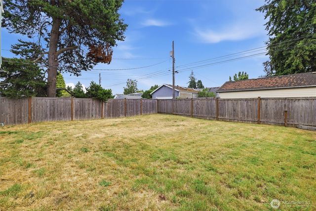 2819 N Mullen Street, Tacoma, WA 98407
