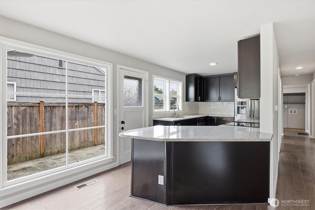 2819 N Mullen Street, Tacoma, WA 98407