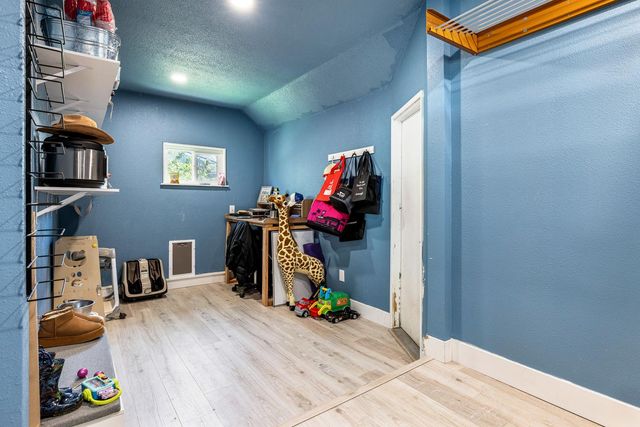 1535 Bliss Avenue, Clovis, CA 93611