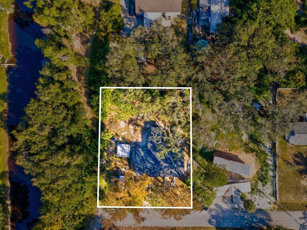 Image 38 of property listing at 12218 ELKTON AVENUE, Hudson, FL 34667