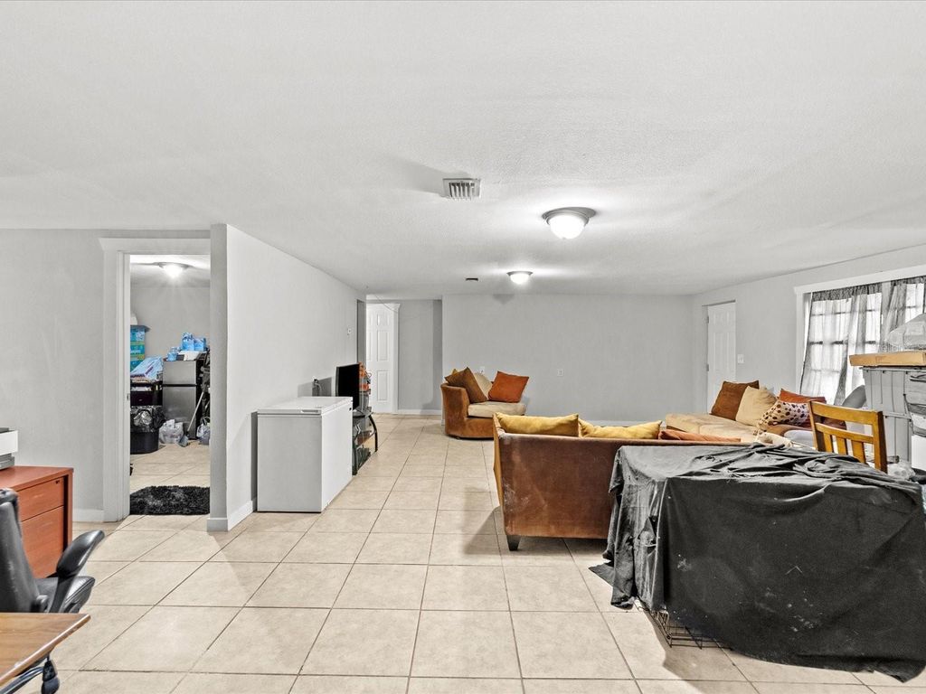 Image 9 of property listing at 12218 ELKTON AVENUE, Hudson, FL 34667