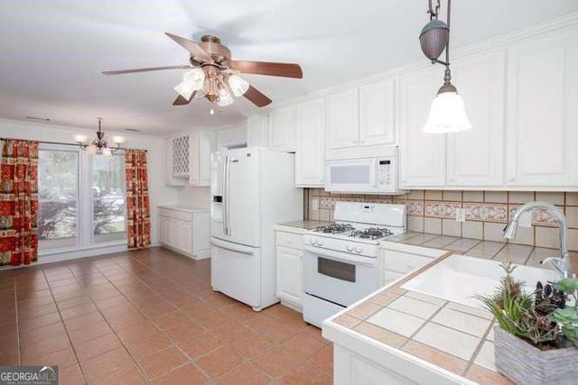 4854 Ivey Lane, Douglasville, GA 30135