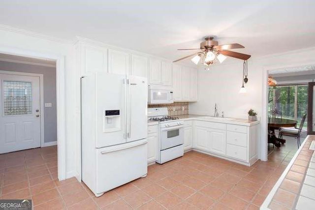 4854 Ivey Lane, Douglasville, GA 30135
