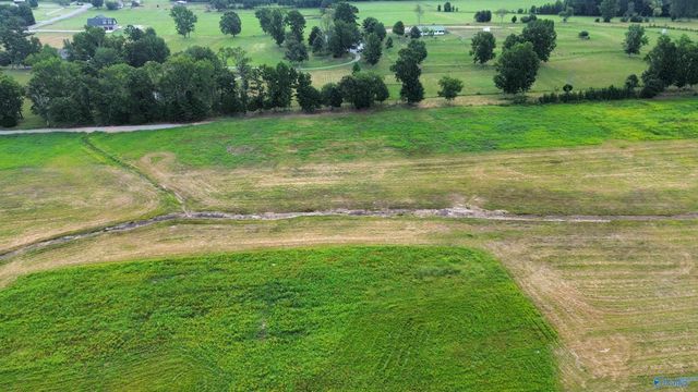 007 Quinn Road, Athens, AL 35611