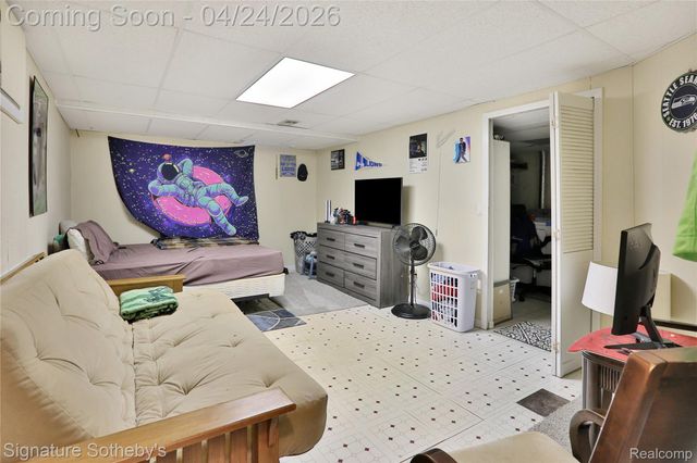 38730 Golfview Drive E, Clinton Charter Township, MI 48038