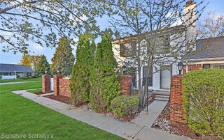 38730 Golfview Drive E, Clinton Charter Township, MI 48038