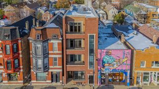 1918 W Cermak Road 4, Chicago, IL 60608