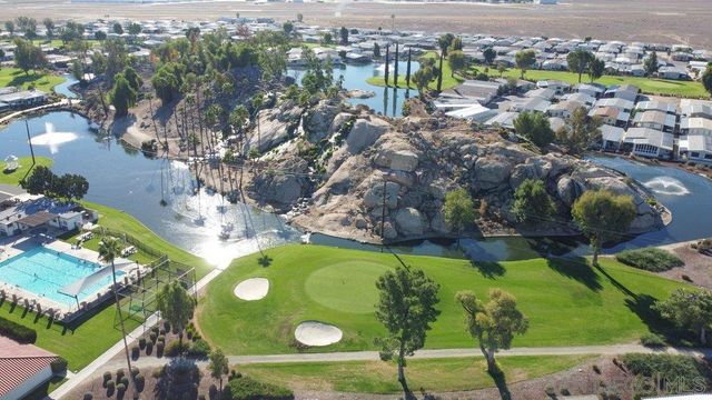 5001 W Florida Avenue 32, Hemet, CA 92545