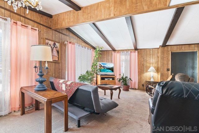 5001 W Florida Avenue 32, Hemet, CA 92545