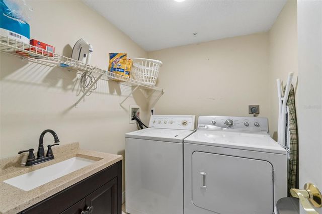 320 ISLAND WAY 304, Clearwater Beach, FL 33767