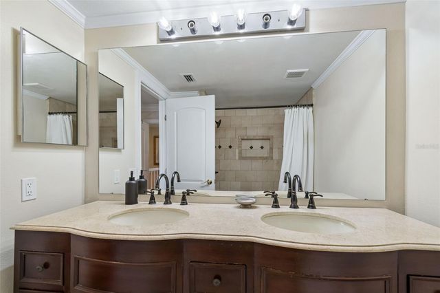 320 ISLAND WAY 304, Clearwater Beach, FL 33767