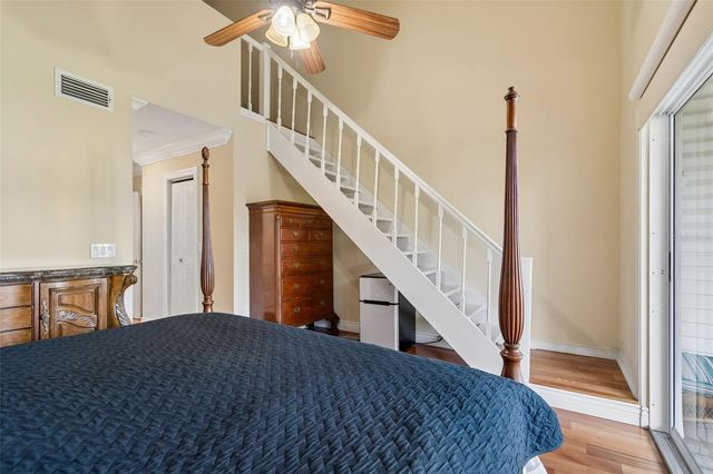 320 ISLAND WAY 304, Clearwater Beach, FL 33767
