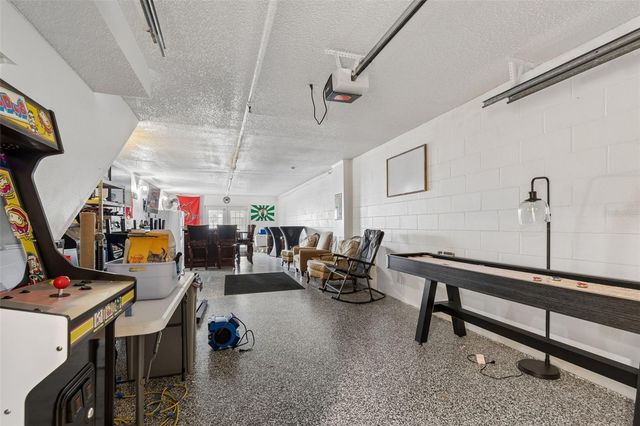 320 ISLAND WAY 304, Clearwater Beach, FL 33767