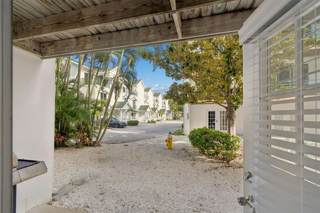 320 ISLAND WAY 304, Clearwater Beach, FL 33767