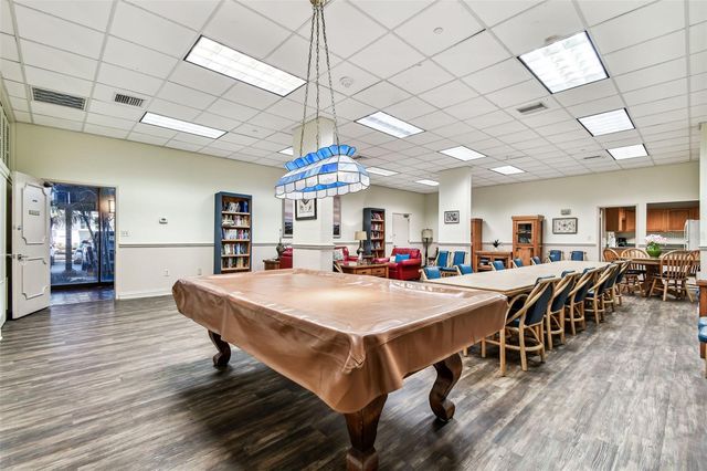 320 ISLAND WAY 304, Clearwater Beach, FL 33767