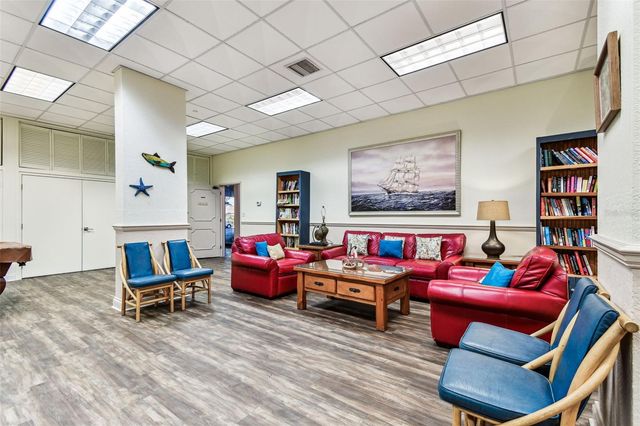 320 ISLAND WAY 304, Clearwater Beach, FL 33767