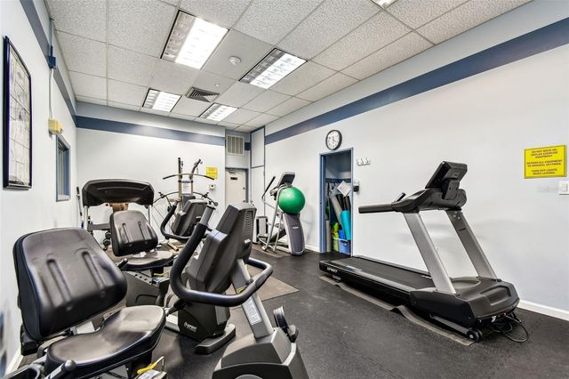 320 ISLAND WAY 304, Clearwater Beach, FL 33767