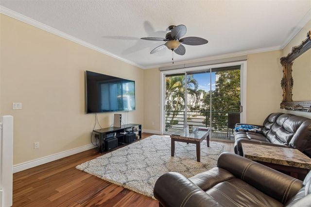 320 ISLAND WAY 304, Clearwater Beach, FL 33767