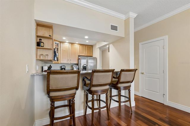 320 ISLAND WAY 304, Clearwater Beach, FL 33767