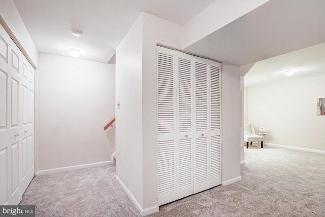 9 W CHRISTINA PL, Newark, DE 19702