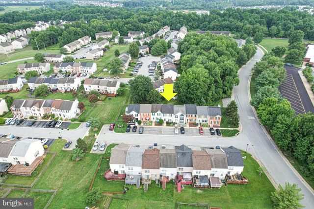 9 W CHRISTINA PL, Newark, DE 19702