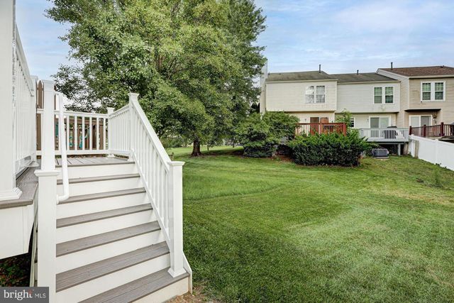 9 W CHRISTINA PL, Newark, DE 19702