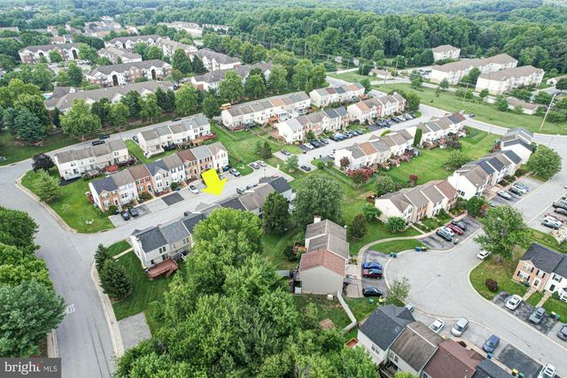 9 W CHRISTINA PL, Newark, DE 19702