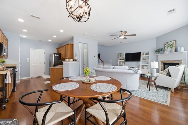251 Cavendar Way 17, Marietta, GA 30066