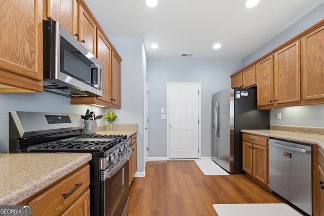 251 Cavendar Way 17, Marietta, GA 30066