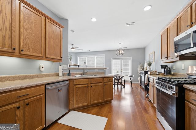 251 Cavendar Way 17, Marietta, GA 30066