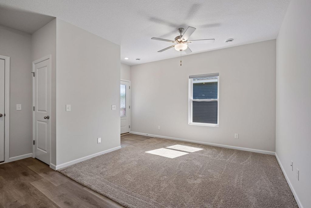 413 Redwood Street N, Cambridge, MN 55008 — photo 5